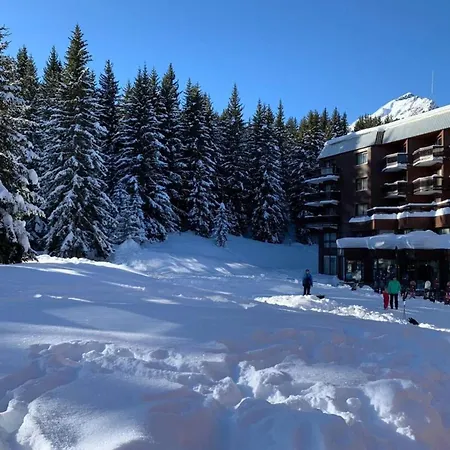Charming In 1850 Courchevel